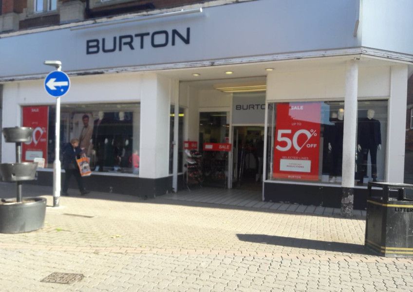 Kettering clothing store to close